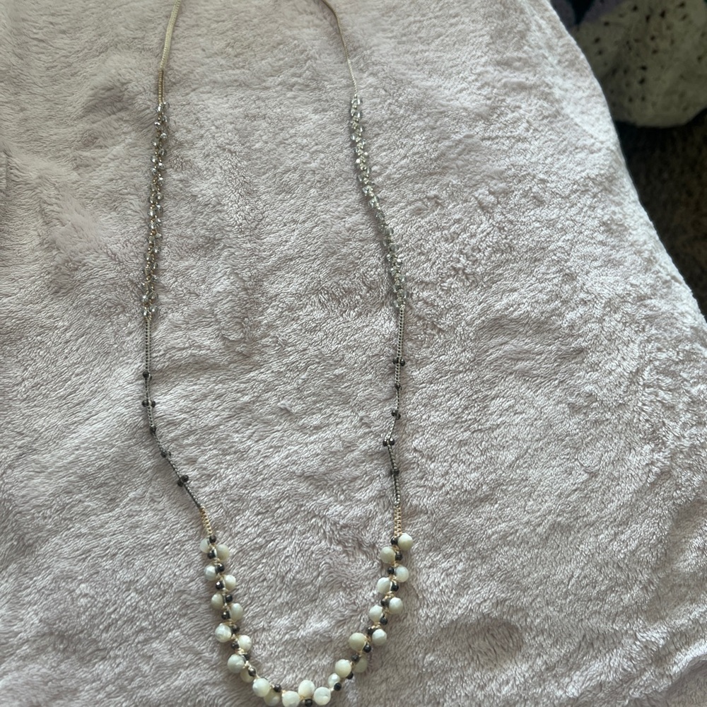 Chan Luu Elegant Silver and White Necklace